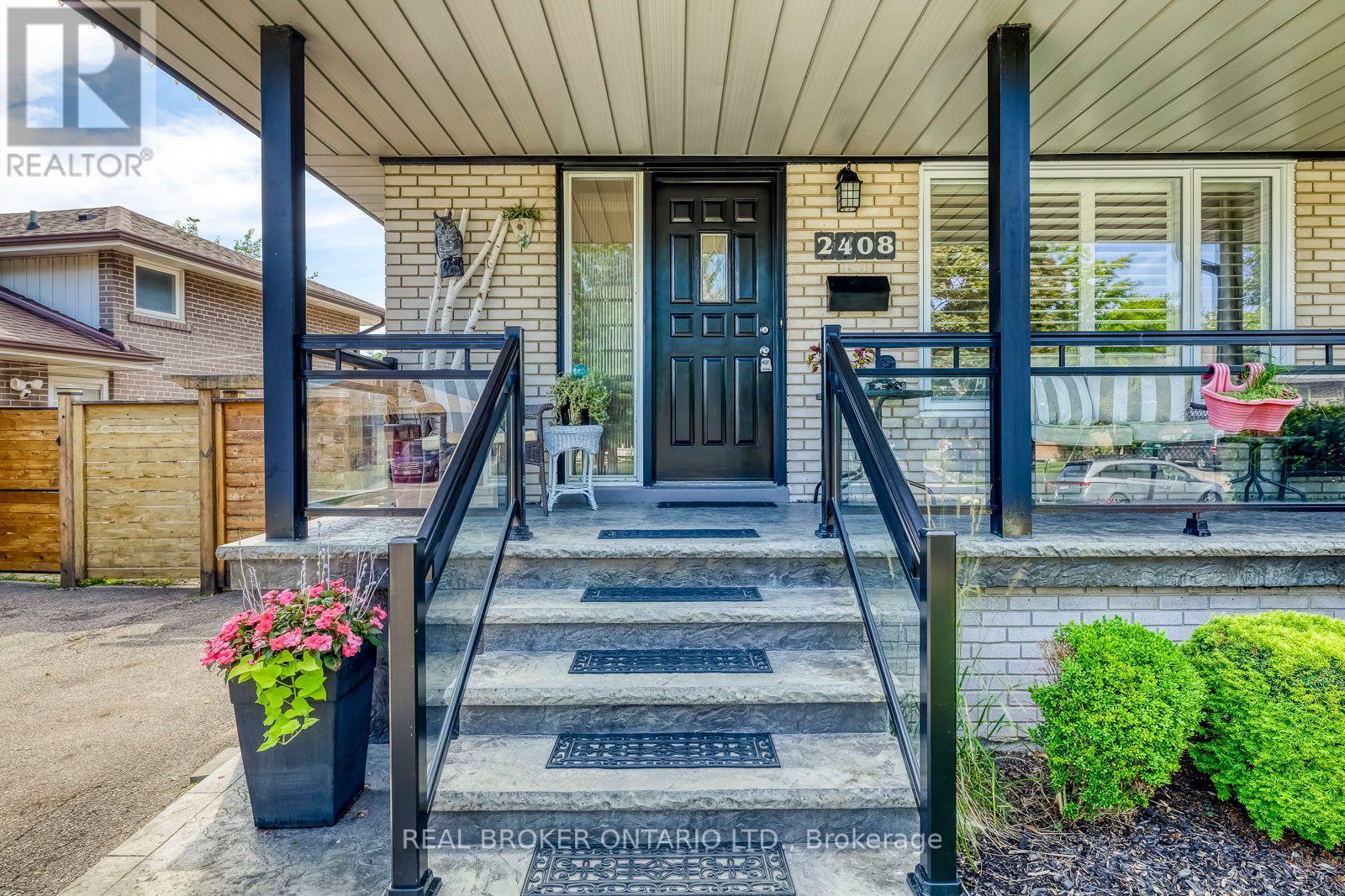 2408 PADSTOW CRESCENT - 3