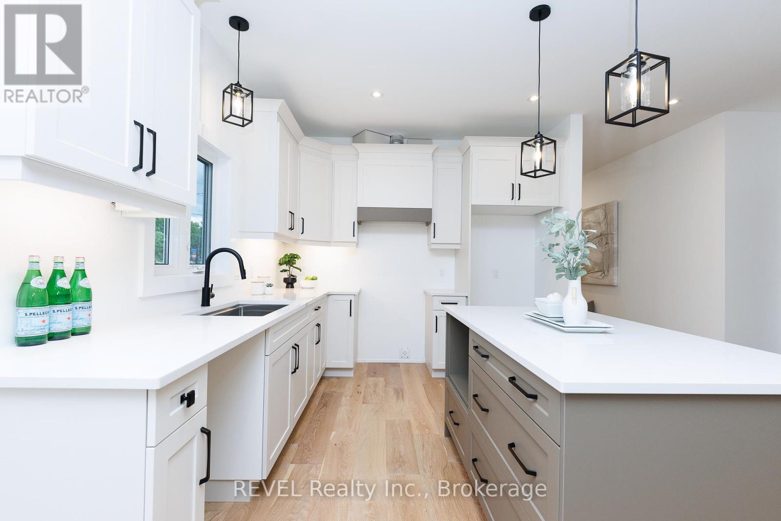 1133 DIPIETRO STREET - 10