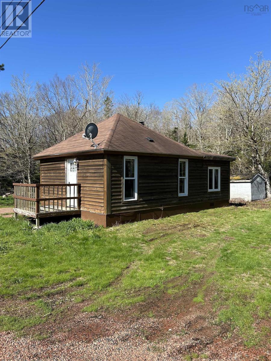 3775 Highway 311 - 3