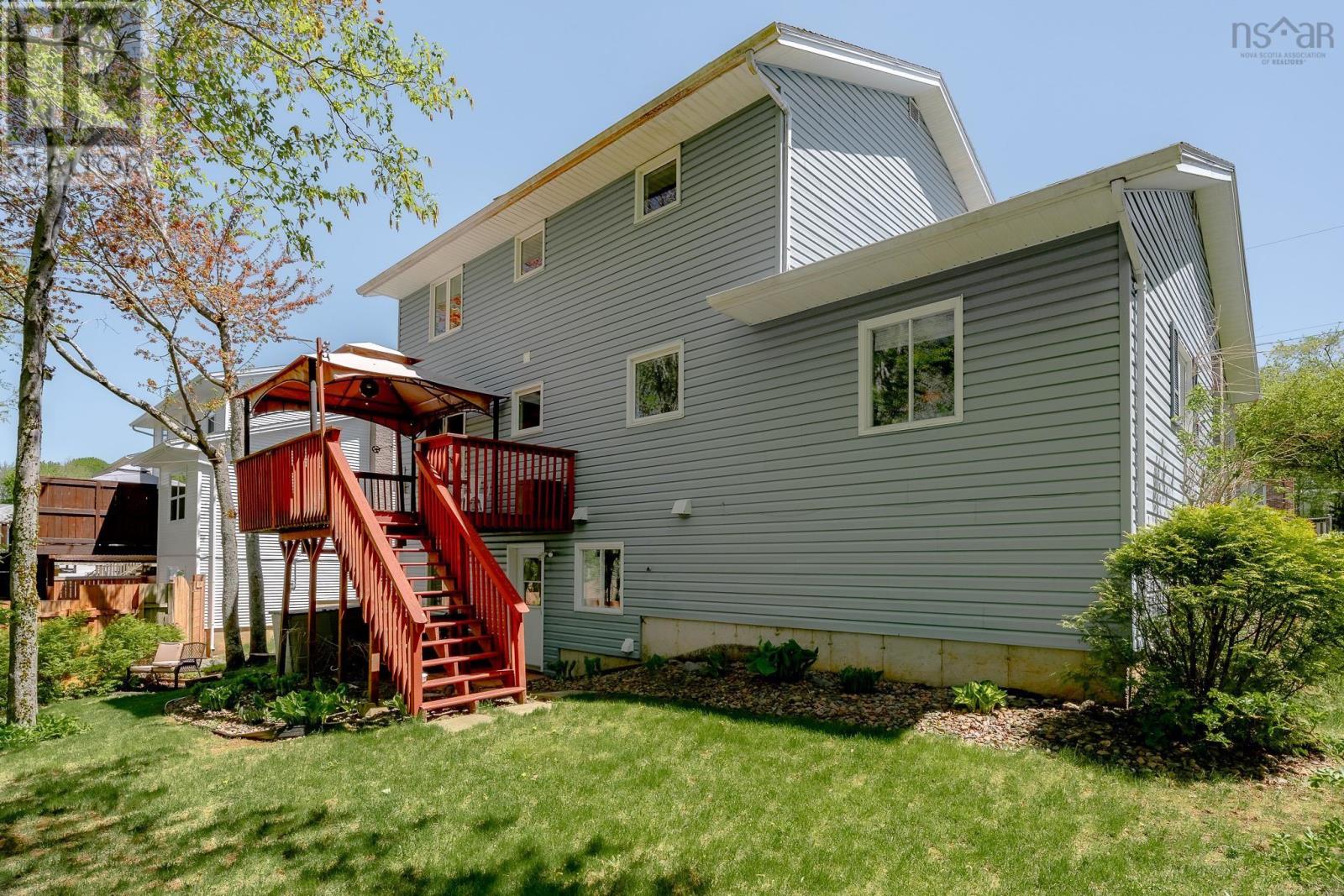 8 Capistrano Drive - 45