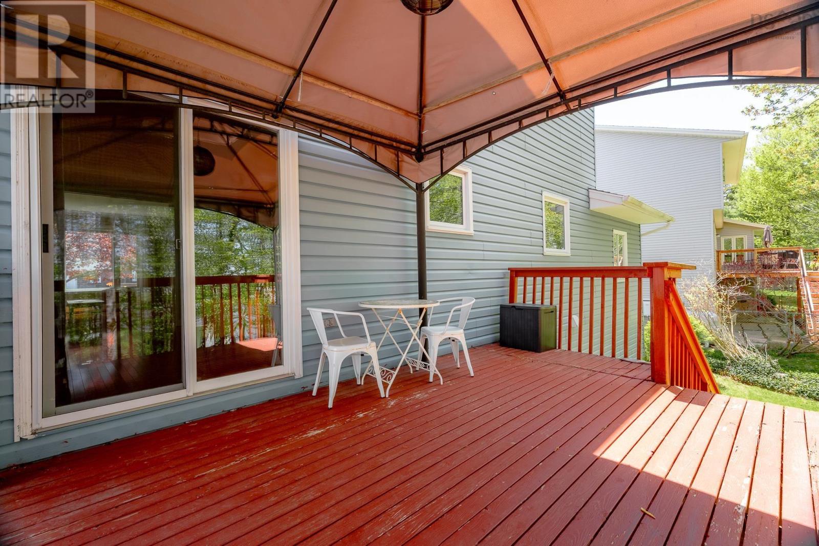 8 Capistrano Drive - 41
