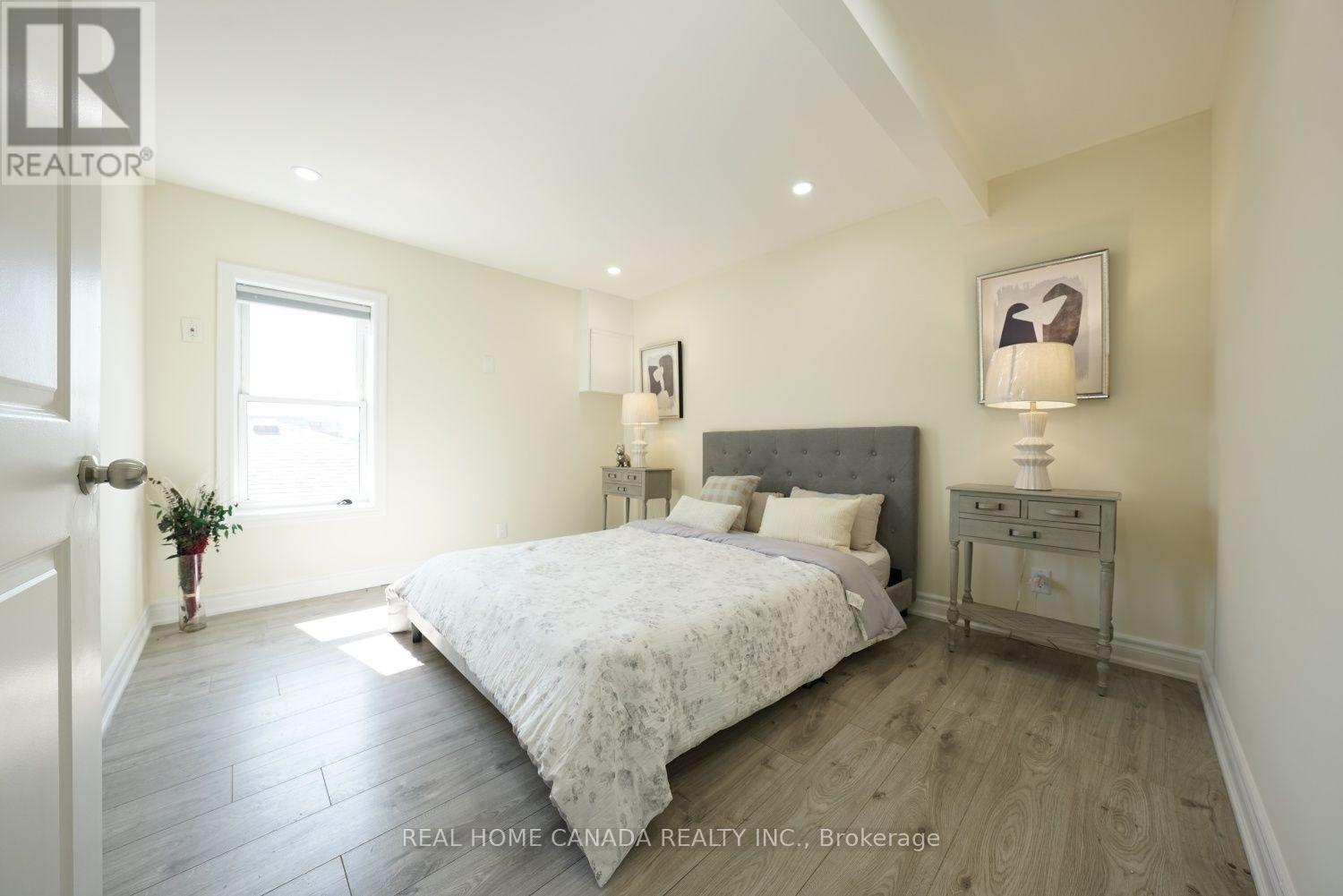 5262 KITCHENER STREET - 18