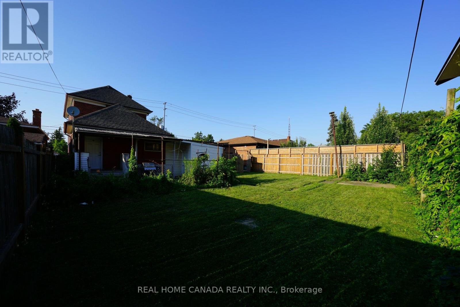 5262 KITCHENER STREET - 29