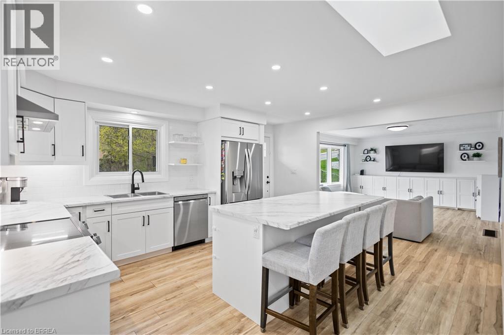87 ST PAUL Avenue - Image 12