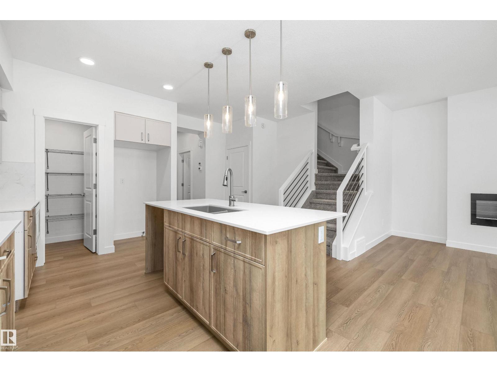 2816 190 ST NW - 11