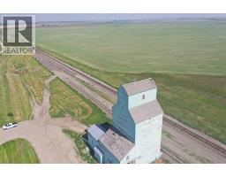 On Railway Ave, Brant, AB T0L0L0 Photo 6