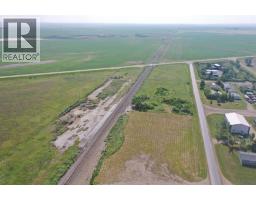On Railway Ave, Brant, AB T0L0L0 Photo 8
