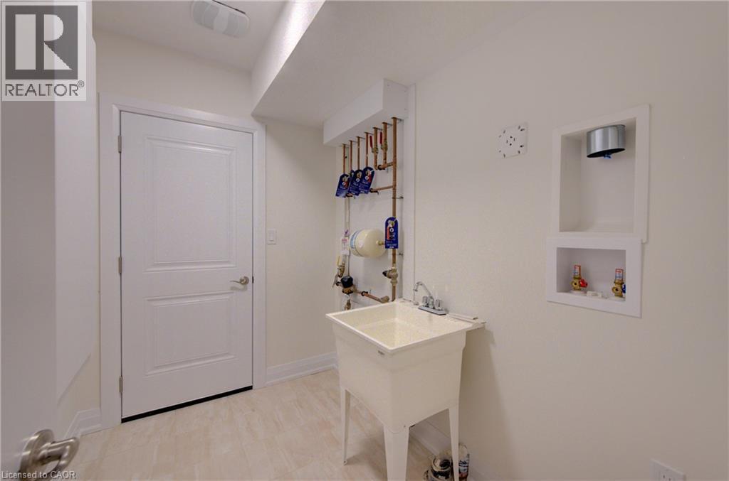 54 JACOB DETWEILLER Drive - 40