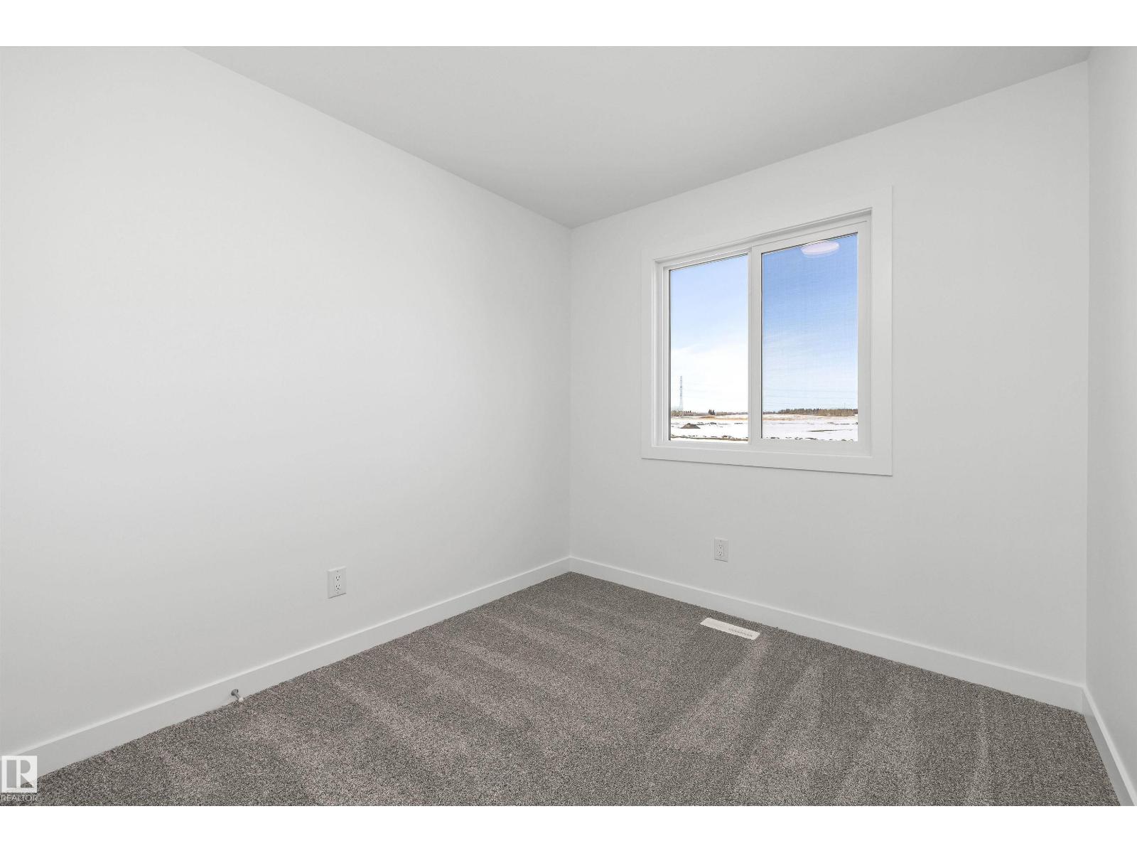 604 176 AV NE - 25