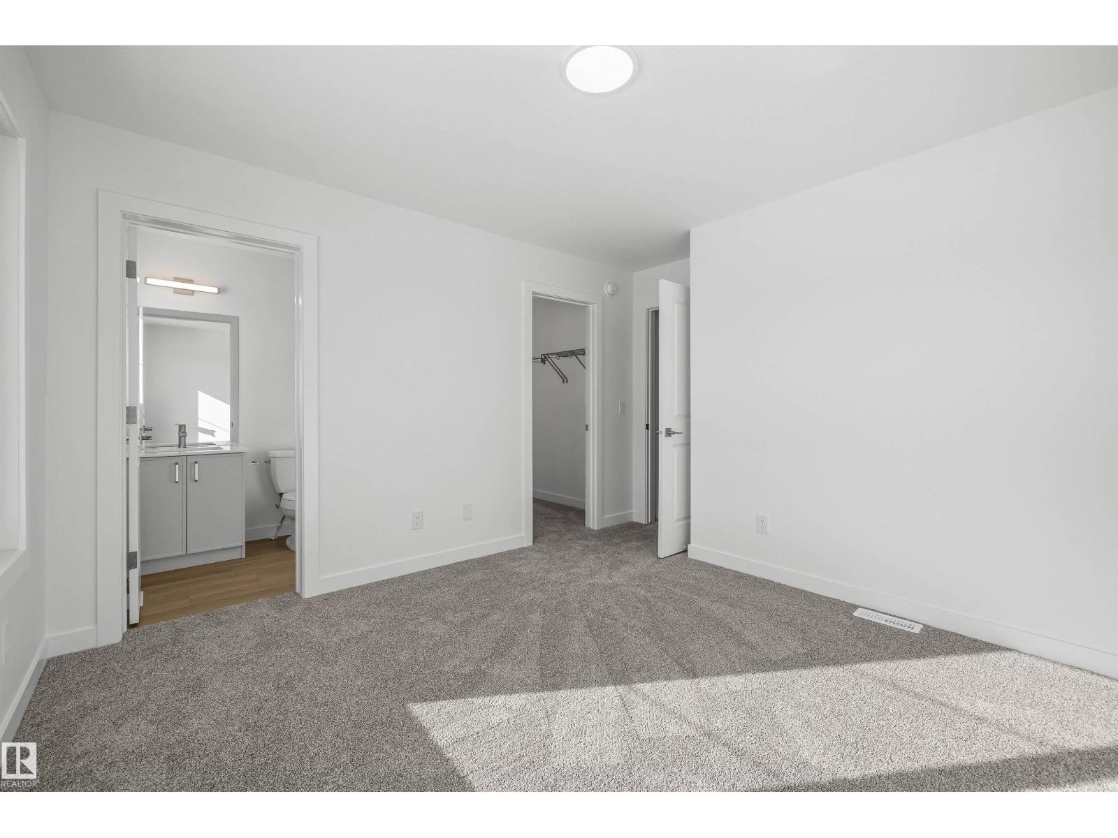 604 176 AV NE - 31