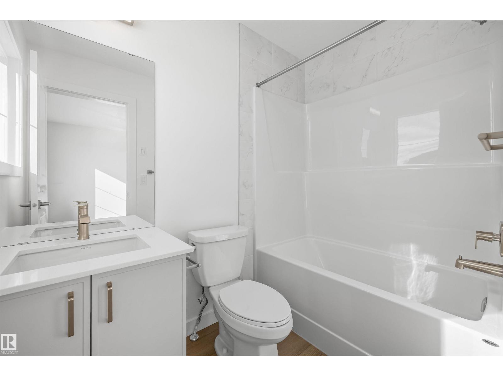 604 176 AV NE - 33