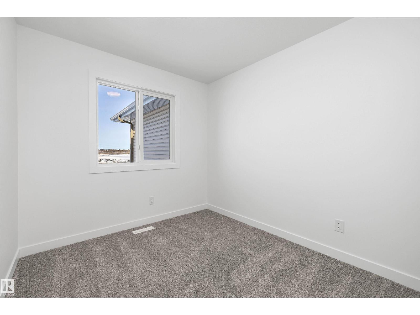 604 176 AV NE - 23