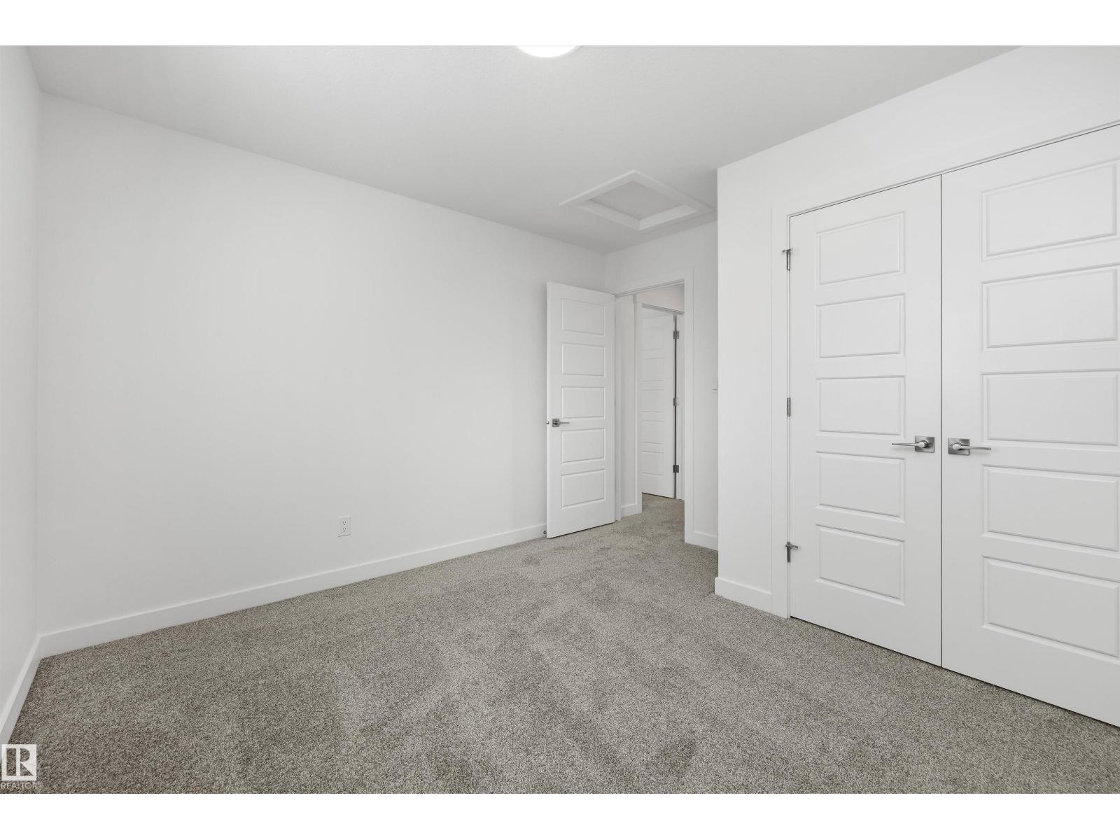 8704 183 AV NW - 31