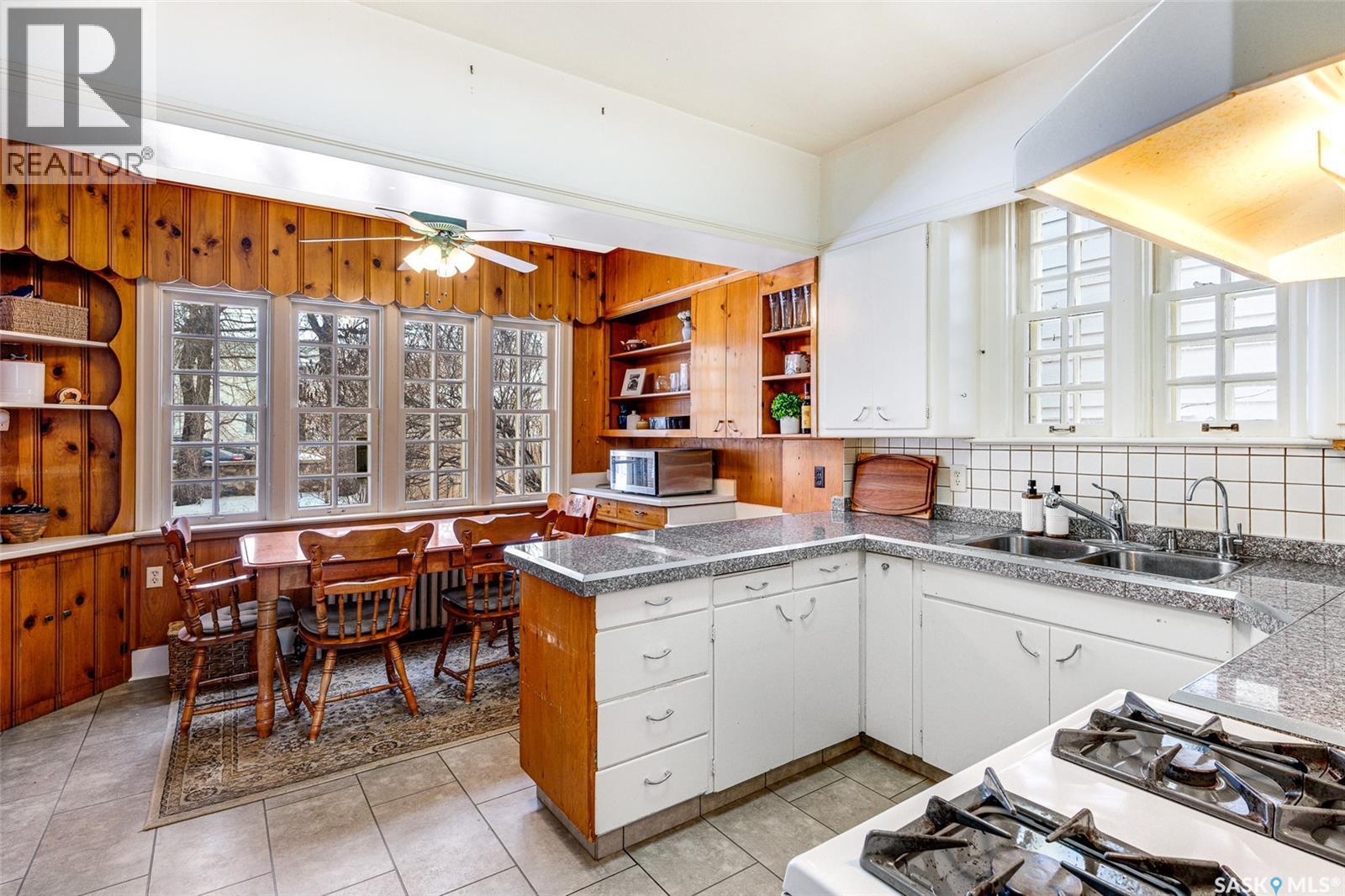 1325 Elliott STREET - 9