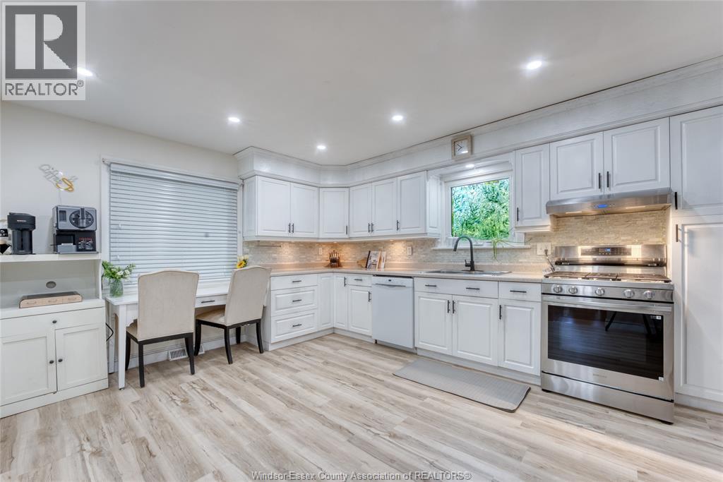 12437 ST THOMAS - 19
