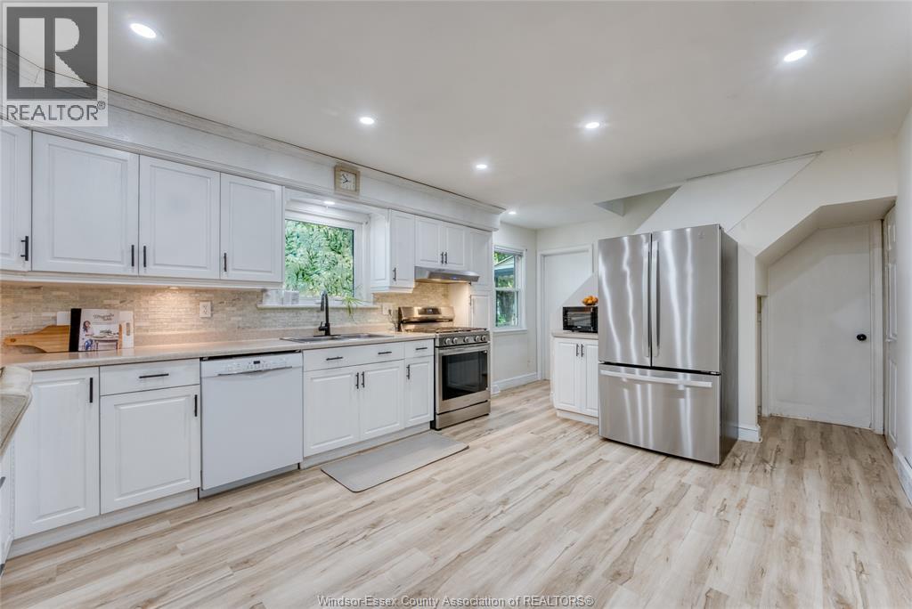12437 ST THOMAS - 20