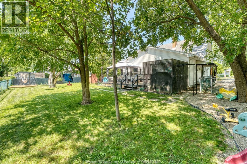 12437 ST THOMAS - 39