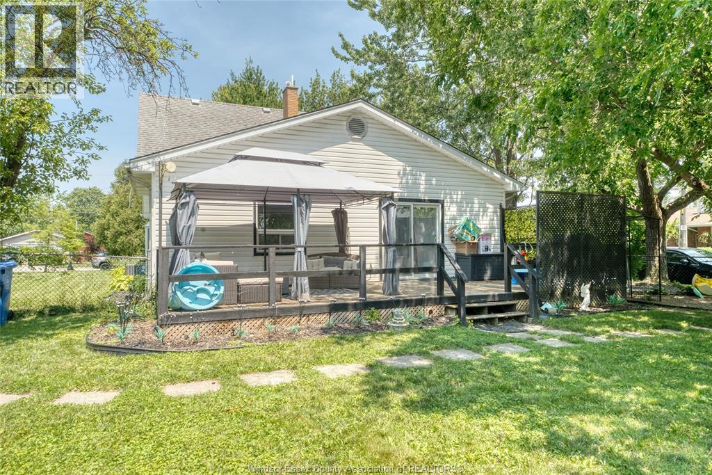 12437 ST THOMAS - 43