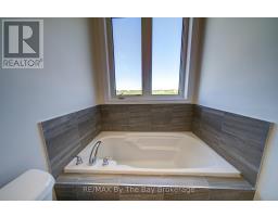 15 Union Boulevard, Wasaga Beach, ON L9Z0M6 Photo 29