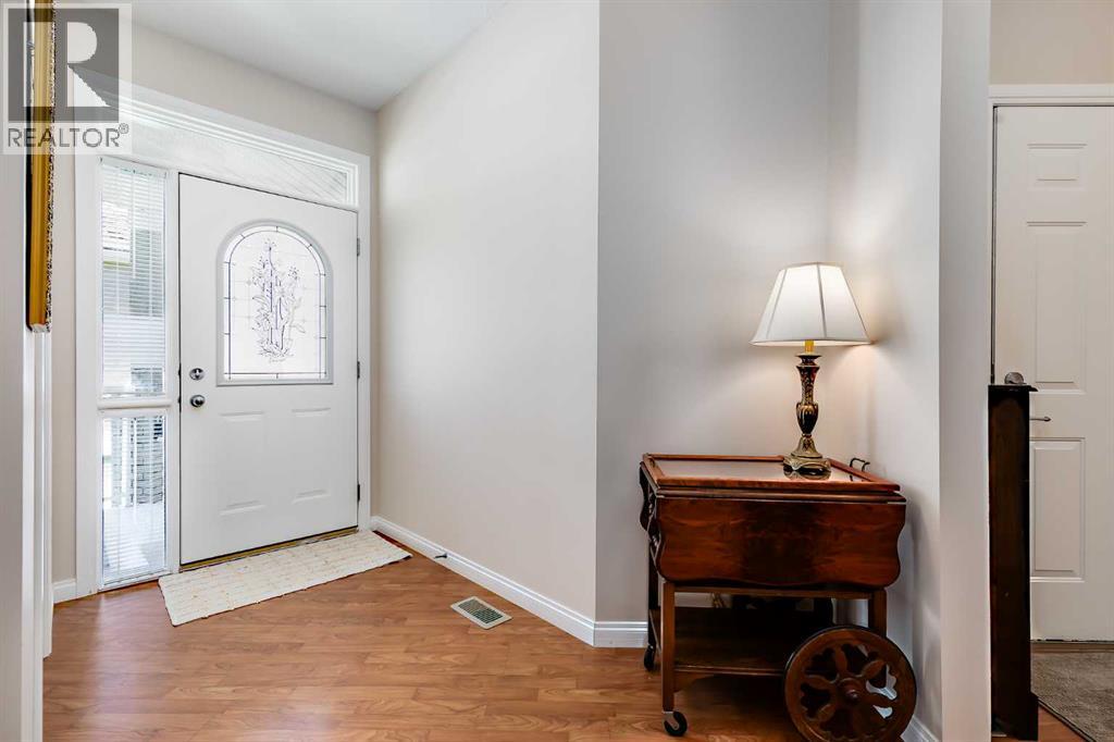 66 Royal Manor NW - 2