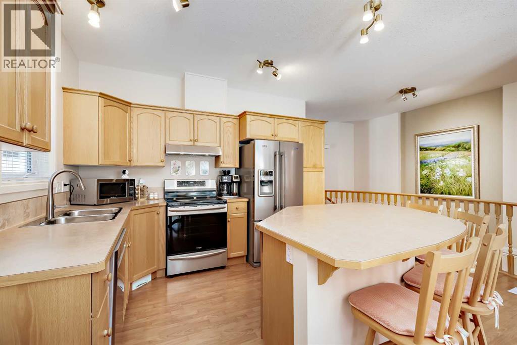 66 Royal Manor NW - 9
