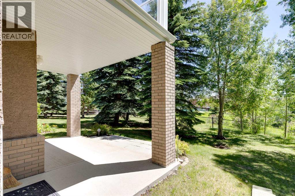 66 Royal Manor NW - 31