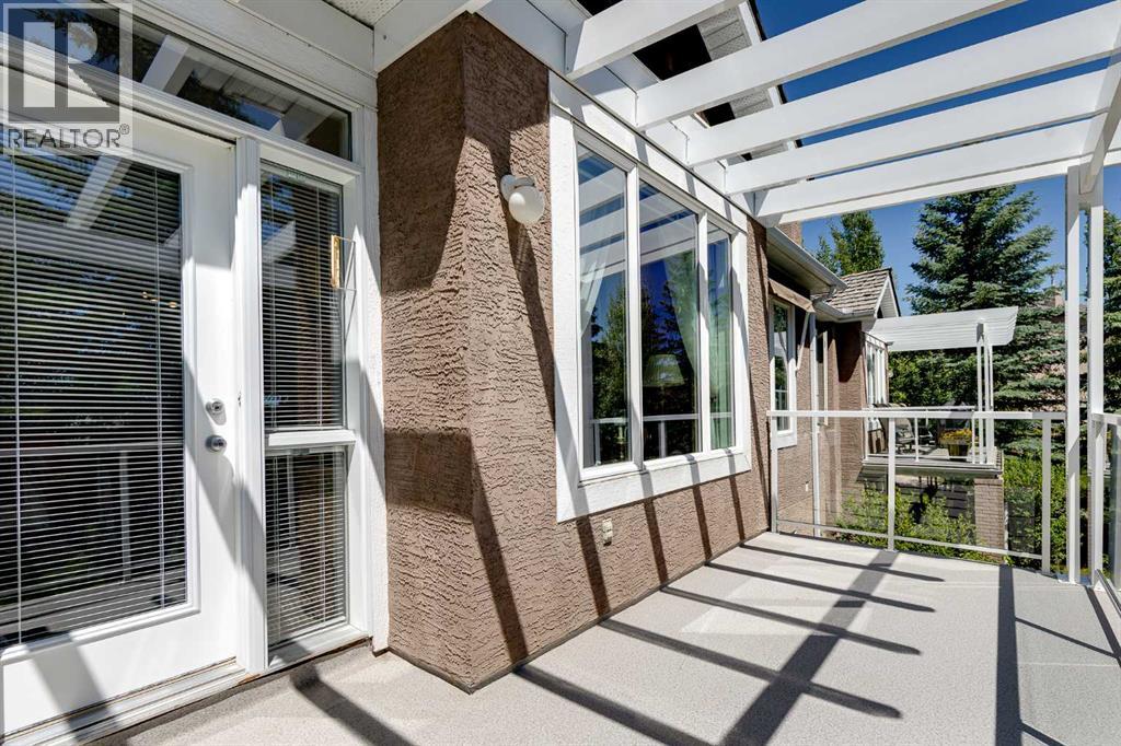 66 Royal Manor NW - 29