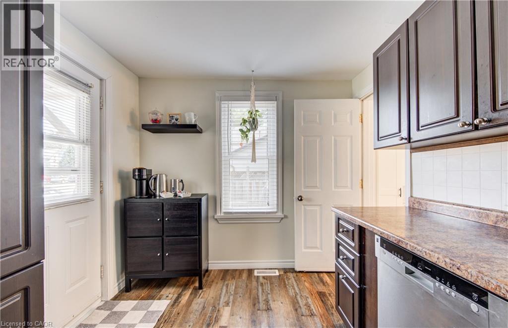 96 AVONLEA Street - 28