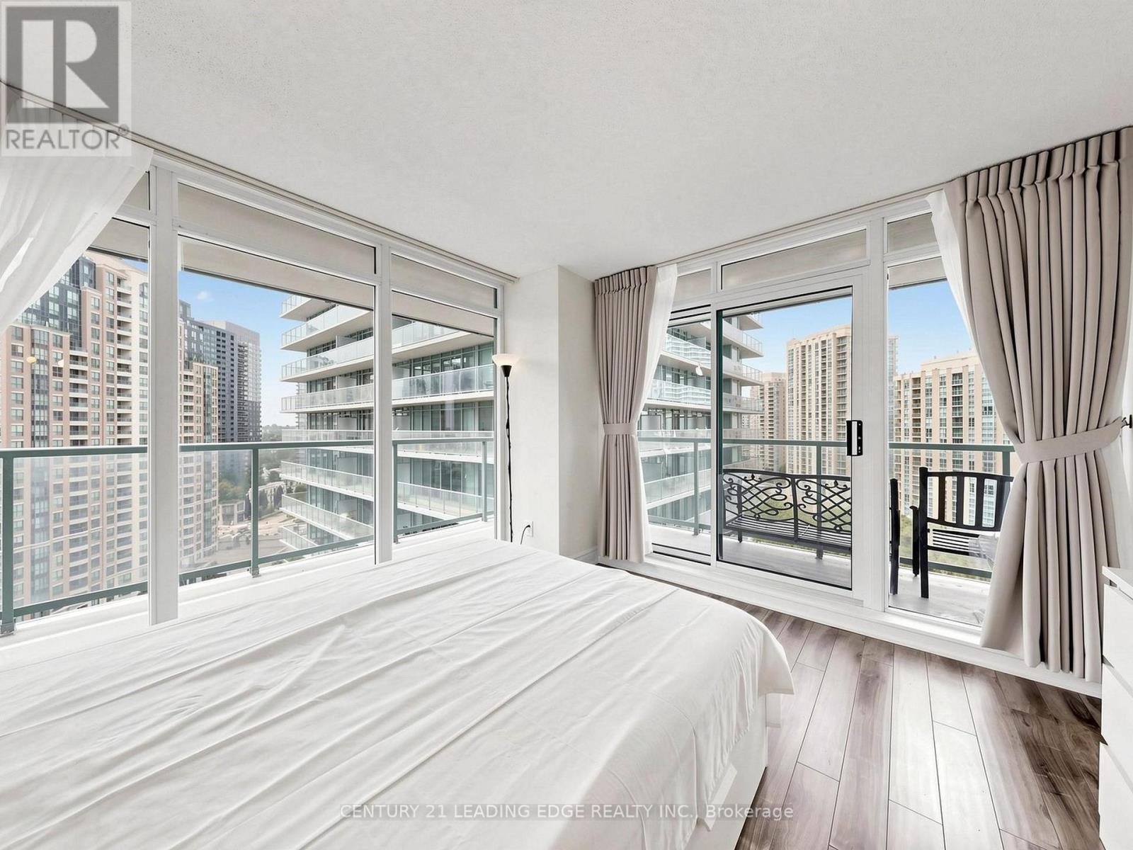 #1610 5500 YONGE STREET - 22