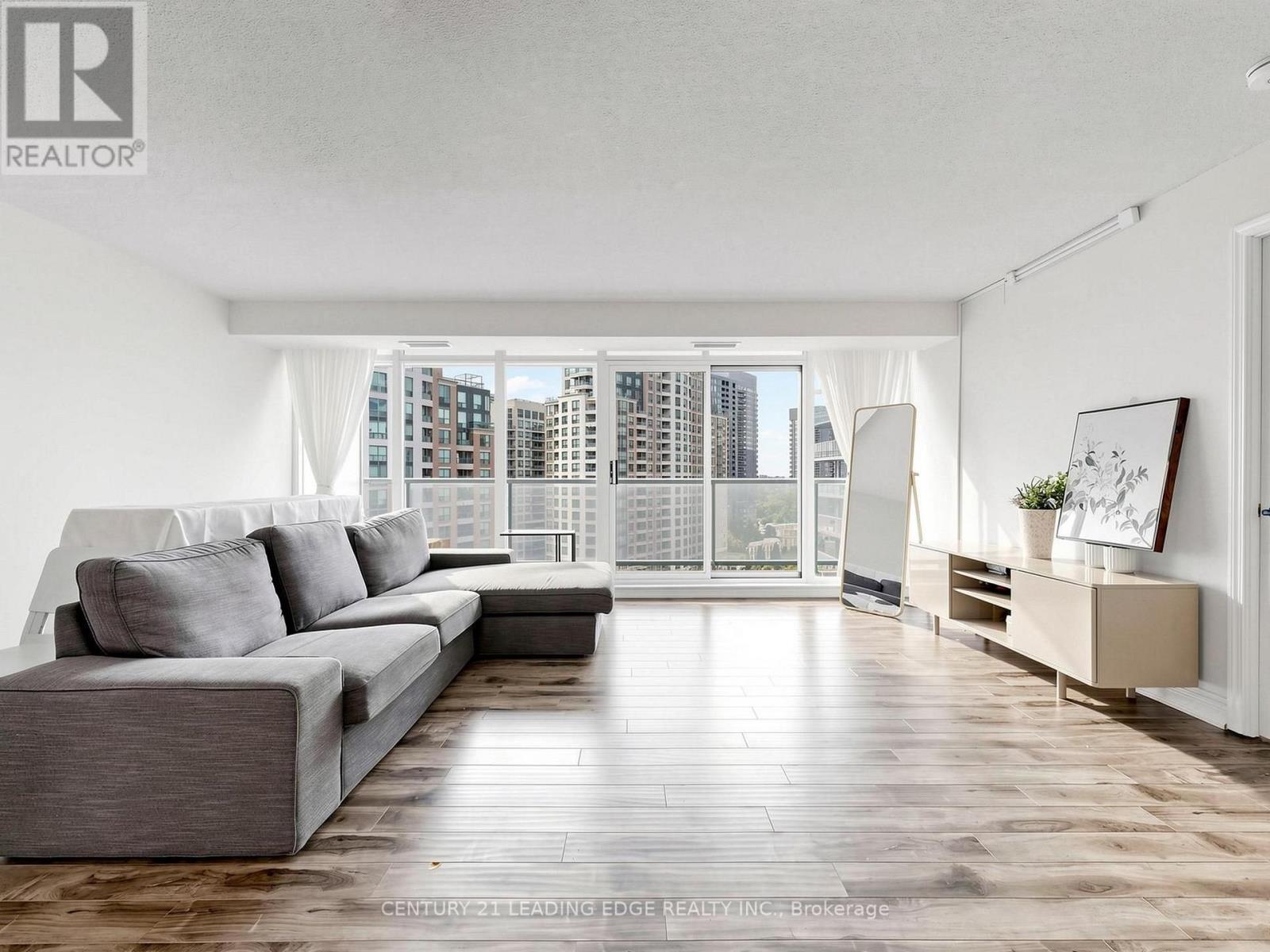 #1610 5500 YONGE STREET - 6