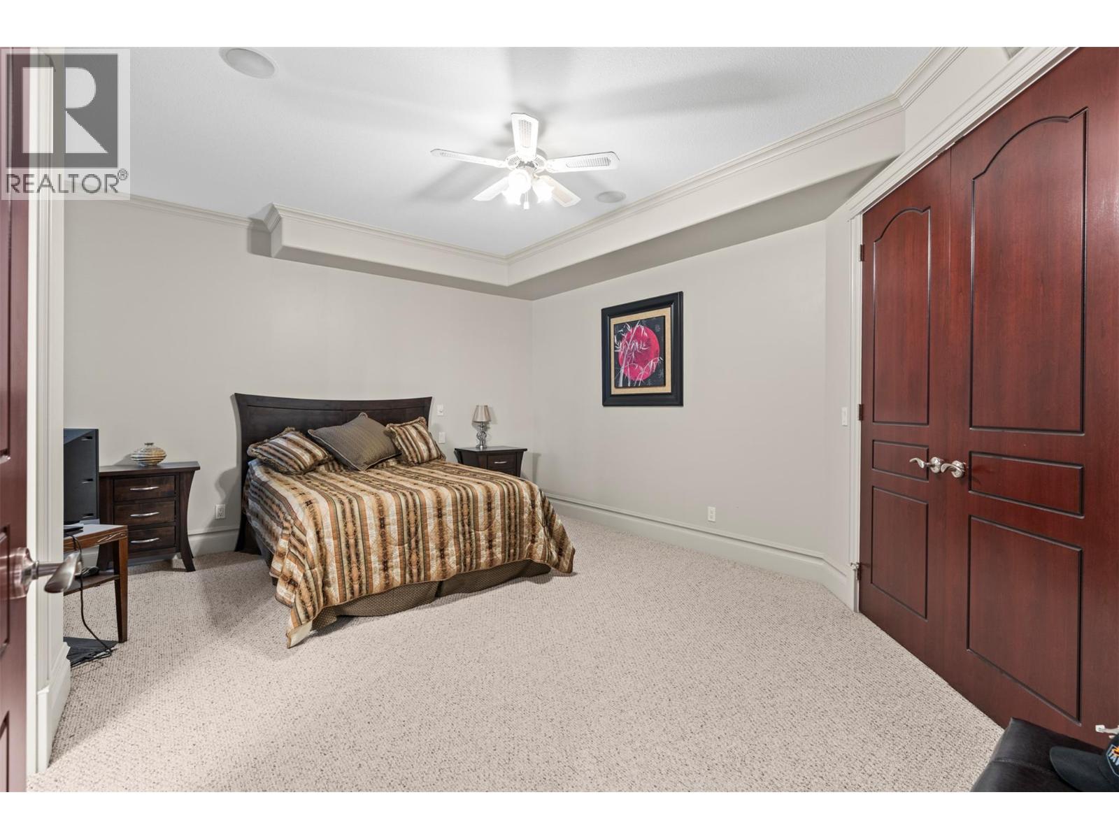 1200 Trans Canada Highway, Sicamous