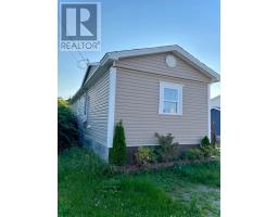 41 Bayview Drive thumbnail 3