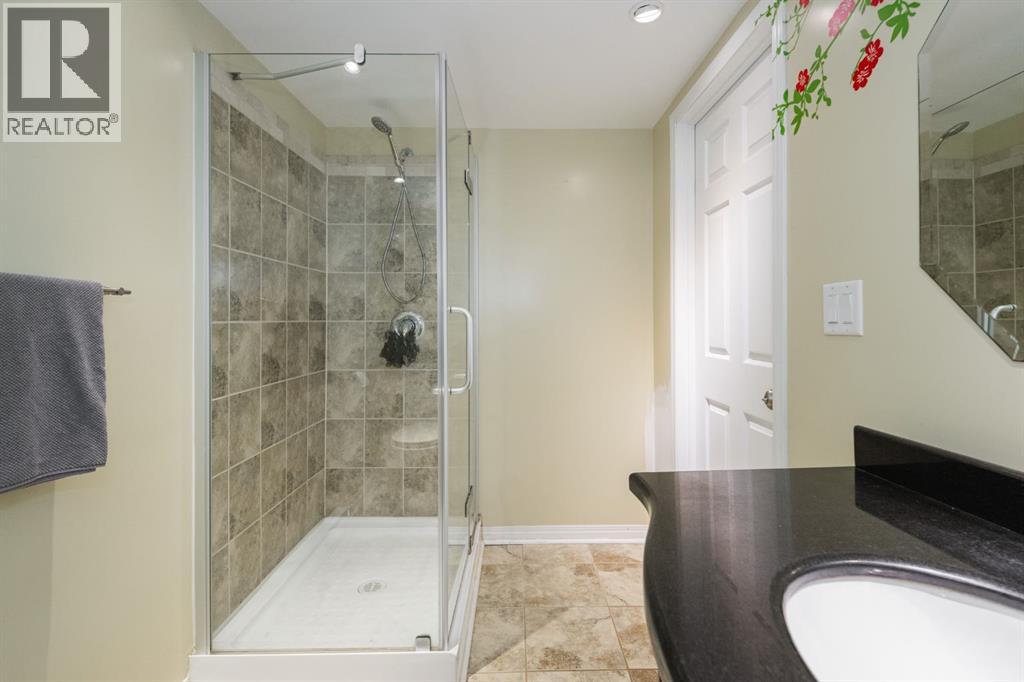 49 Centennial Drive - 33
