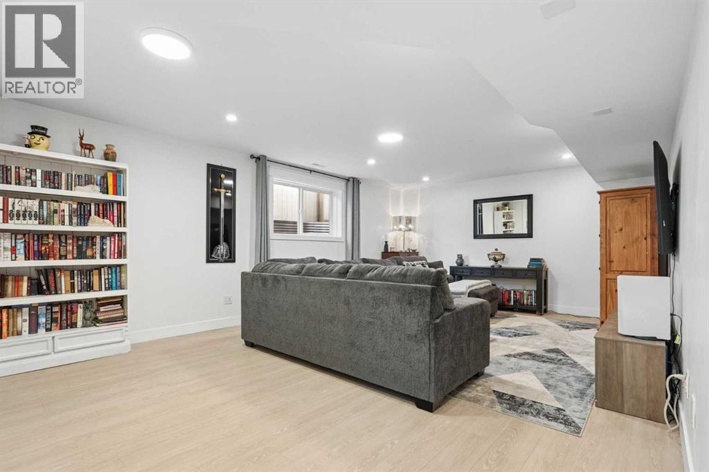 27 Firelight Way W - 21