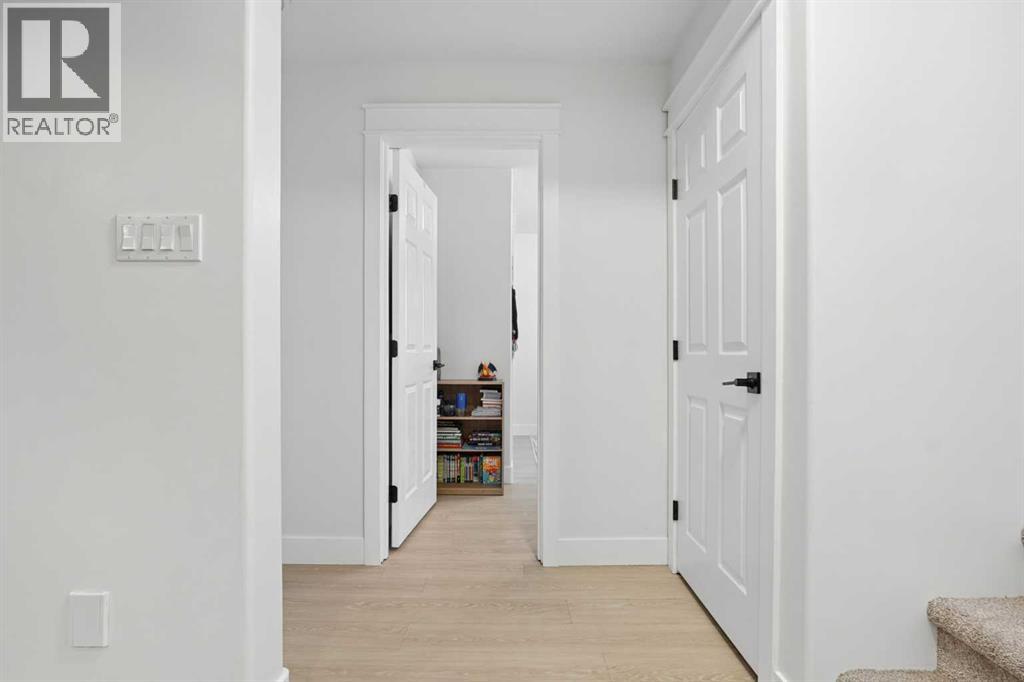 27 Firelight Way W - 25