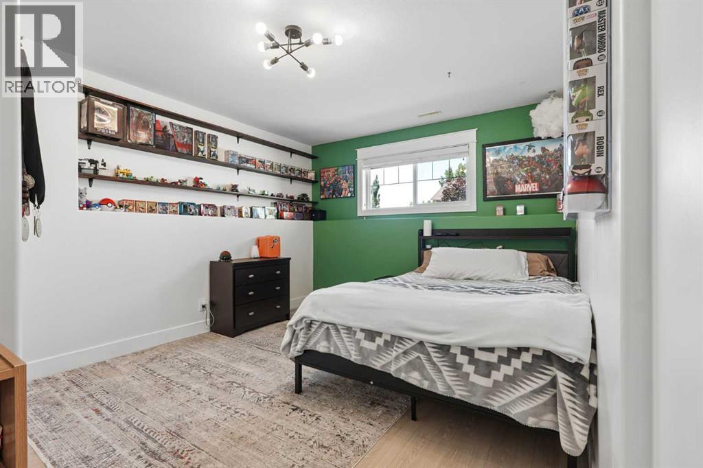 27 Firelight Way W - 26