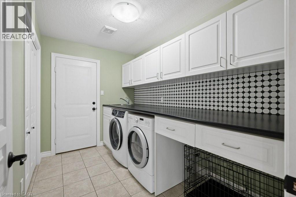 366 TOWNSEND Drive - 28