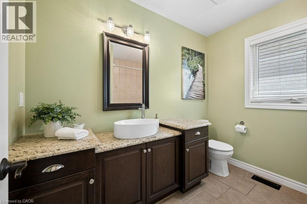 366 TOWNSEND Drive - 16
