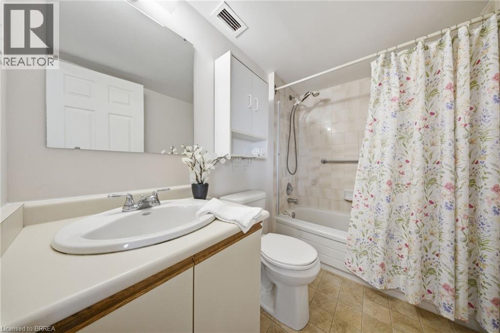 #716 9 BONHEUR Court - 12
