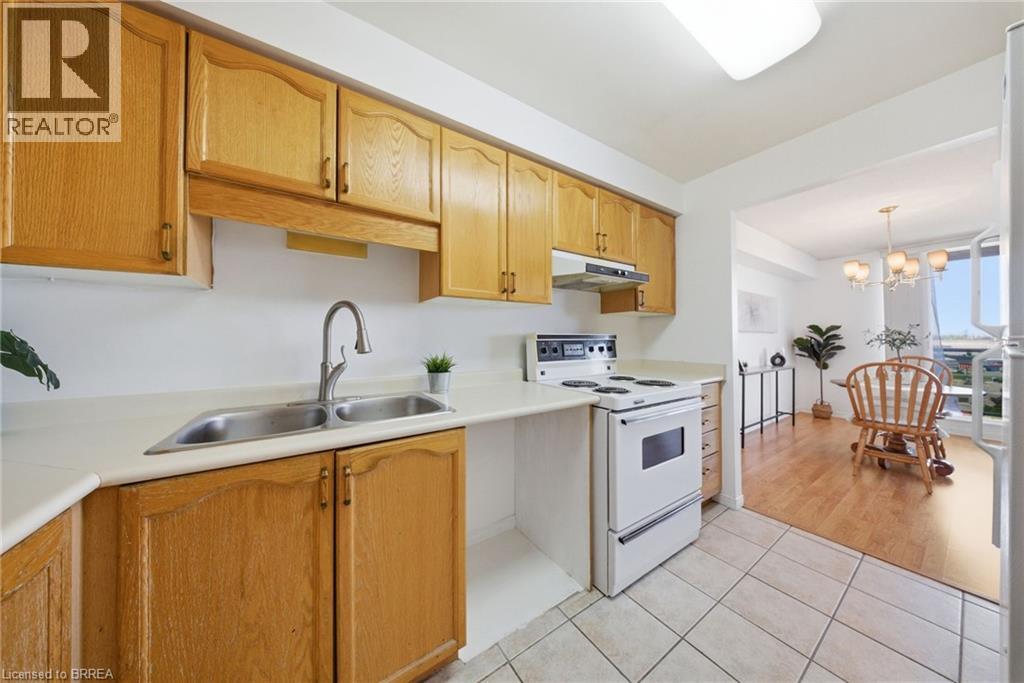 #716 9 BONHEUR Court - 9