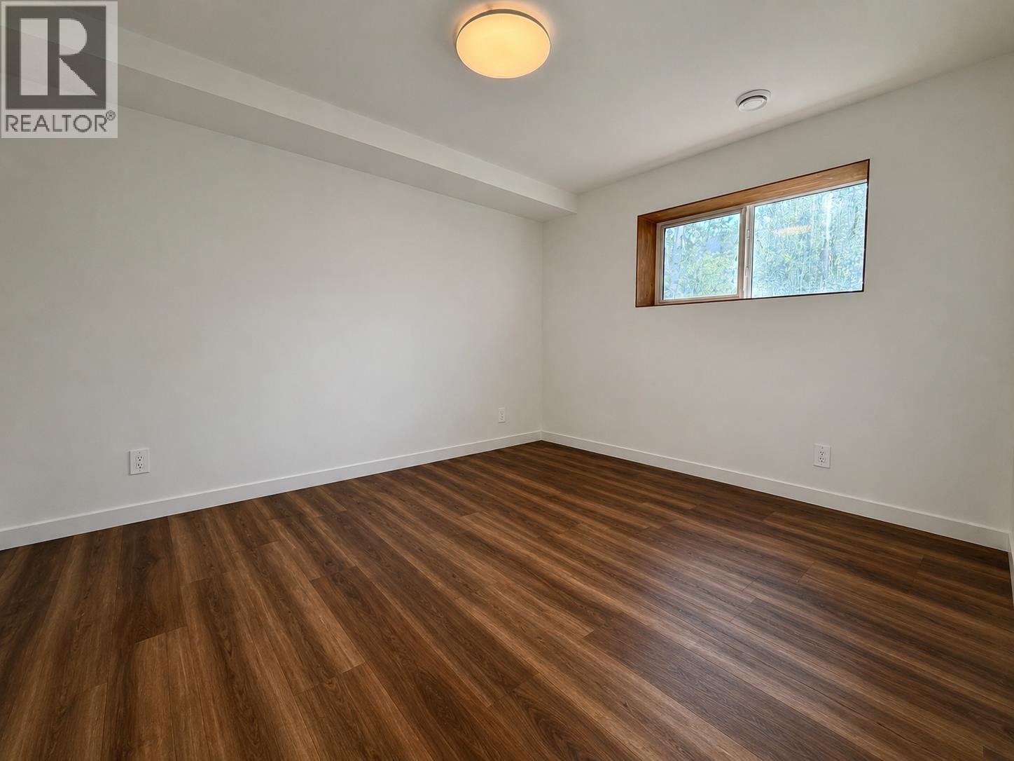 1821 SPRUCE DRIVE - 26