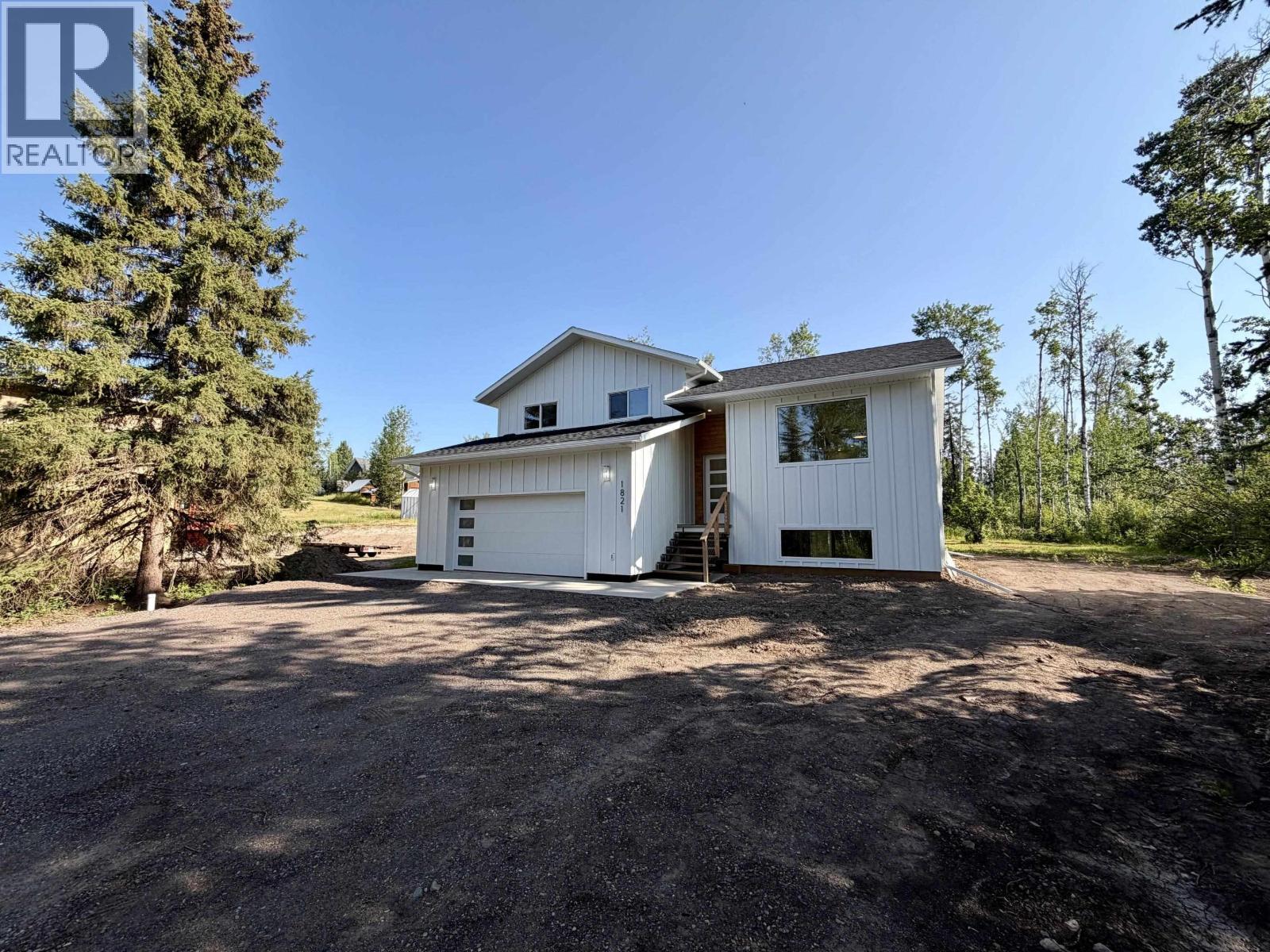 1821 SPRUCE DRIVE - 3