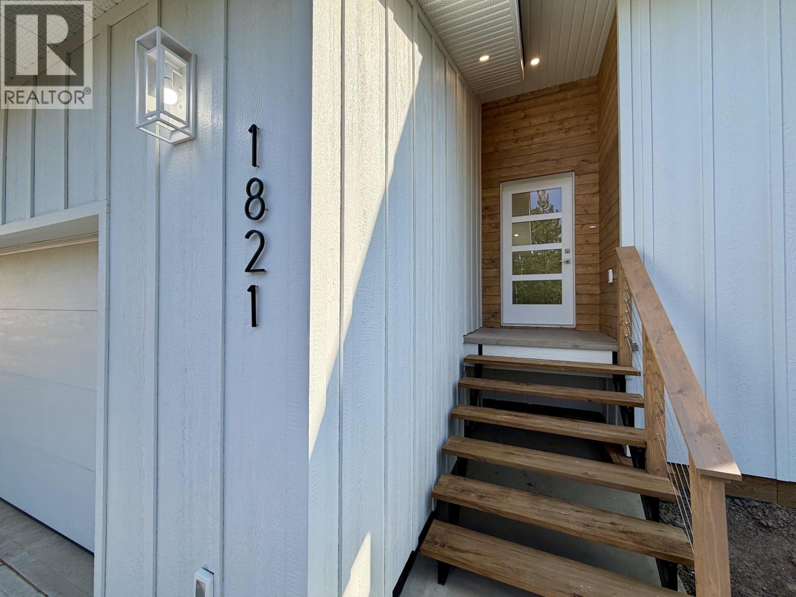 1821 SPRUCE DRIVE - 4