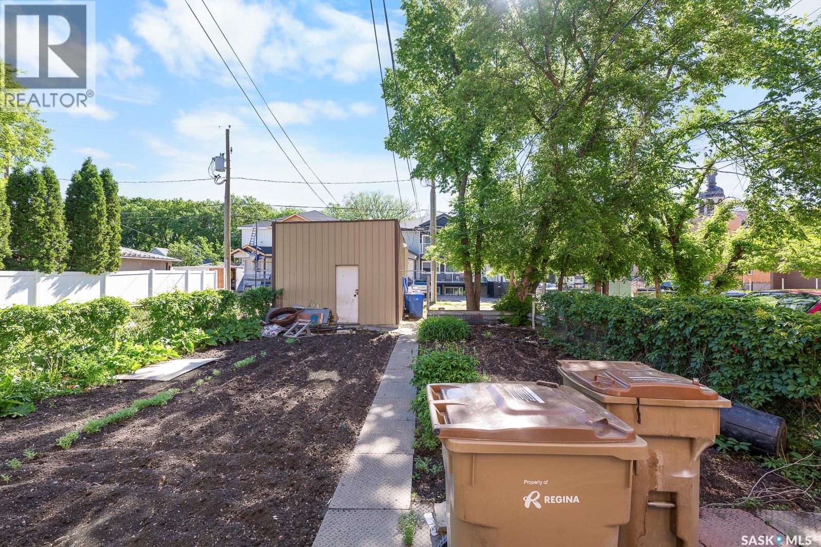 1875 OTTAWA STREET - 4