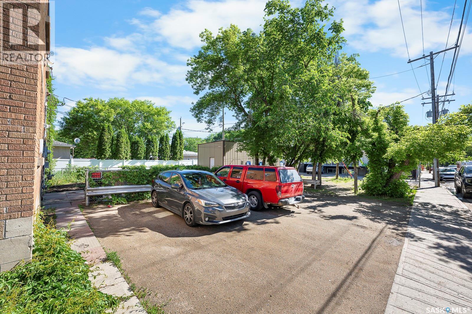 1875 OTTAWA STREET - 3