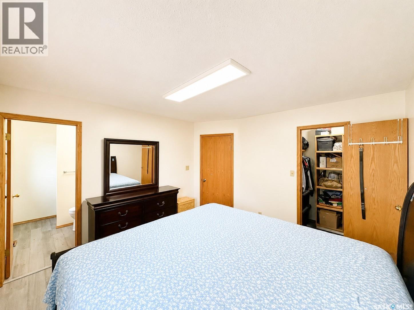 5503 Ballantine COURT - Image 21