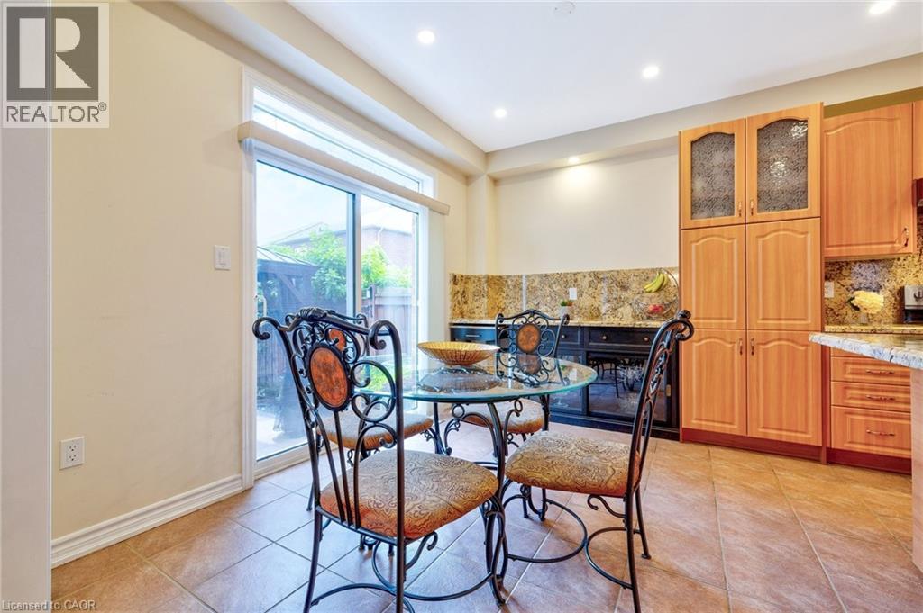 241 DUFF Crescent - Image 12