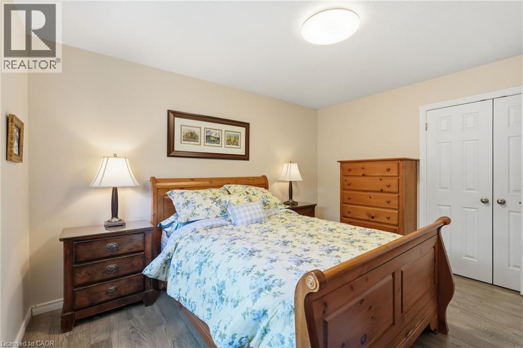 40 MAICH Crescent - 17