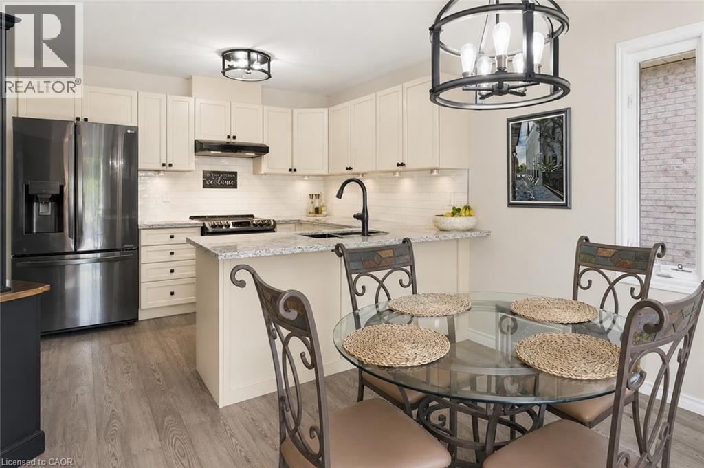 40 MAICH Crescent - 10