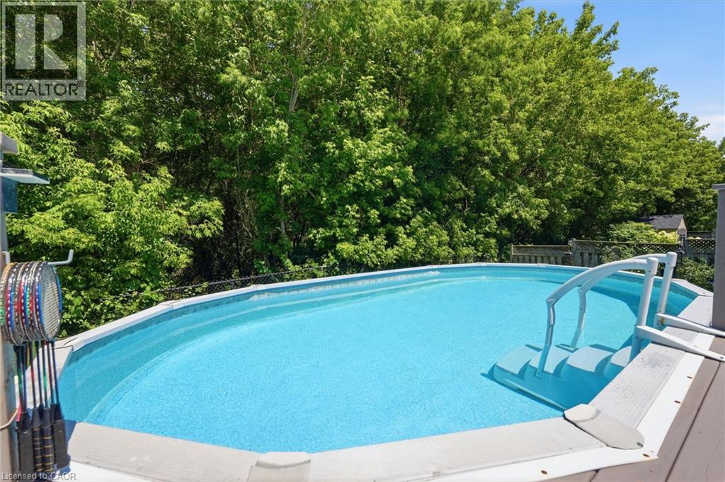 40 MAICH Crescent - 32